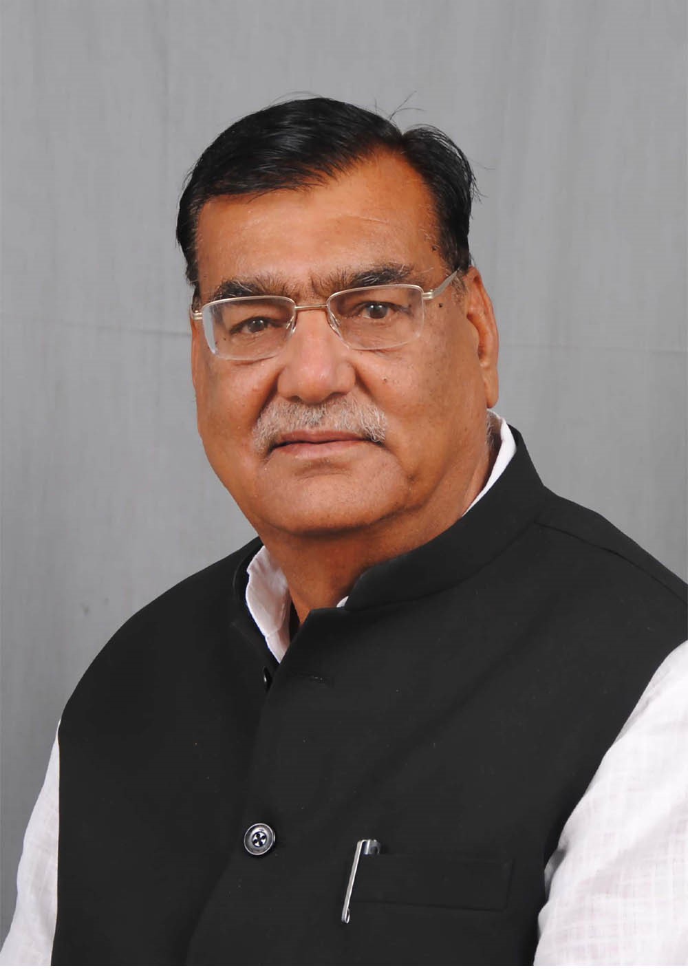 Sh. Narendra Budaniya
